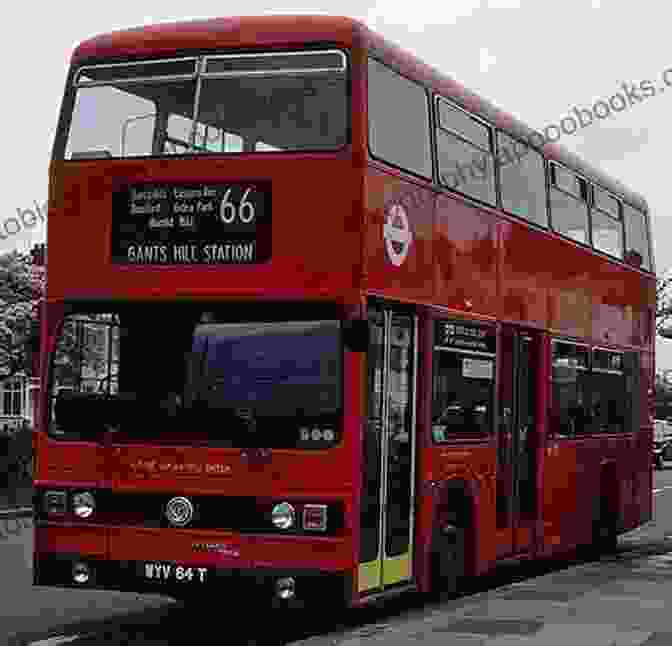 A Green Leyland Titan Bus In London's West End During The 1980s London S West End Buses In The 1980s