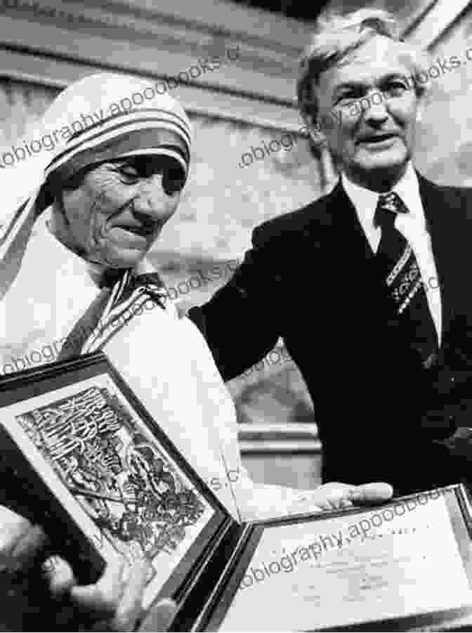 Mother Teresa Receiving The Nobel Peace Prize A Biography On The Life Times Of Mother Teresa (Bite Sized Biographies 4)